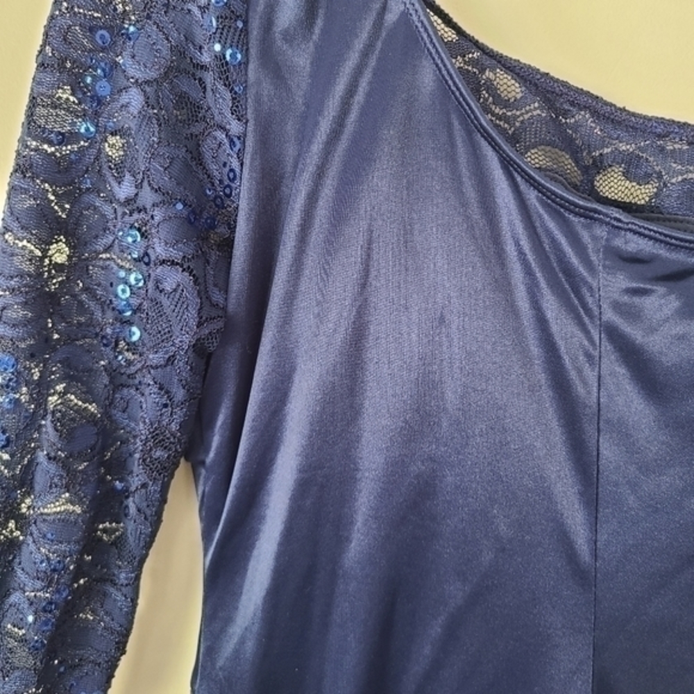 Ruby‎ Rox Bodycon Dress - Picture 8 of 10